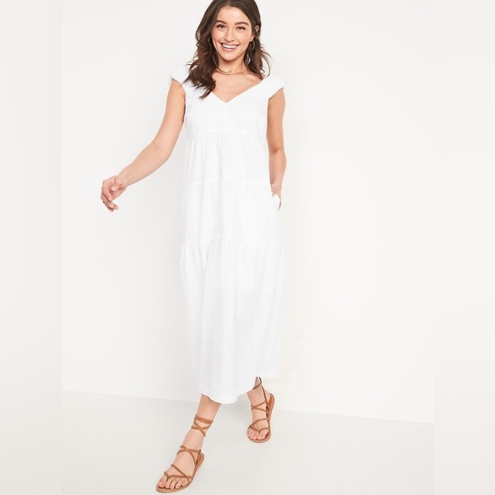 Old Navy White Clip-Dot Tie-Back Maxi Dress – Size Small